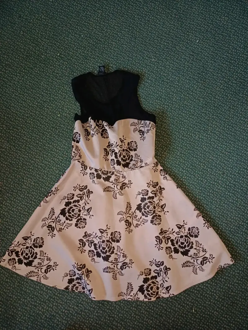 Vestido floral sin mangas talla XL - 1