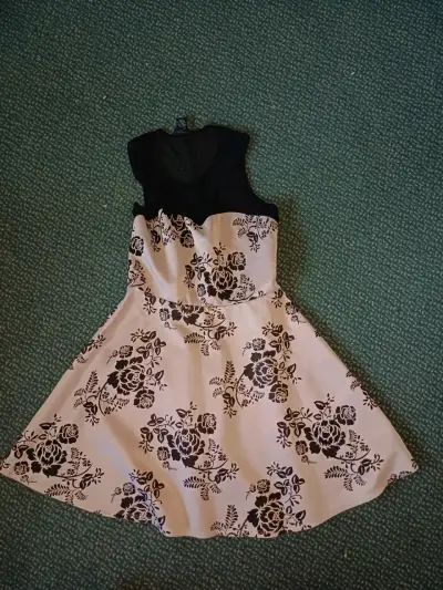 Vestido floral sin mangas talla XL - miniatura 1