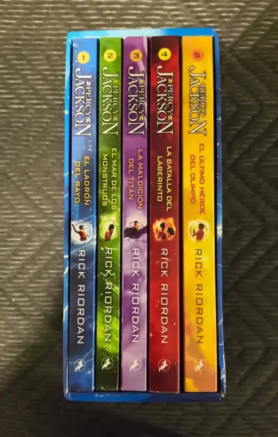 Colección Completa Percy Jackson de Rick Riordan - miniatura 3