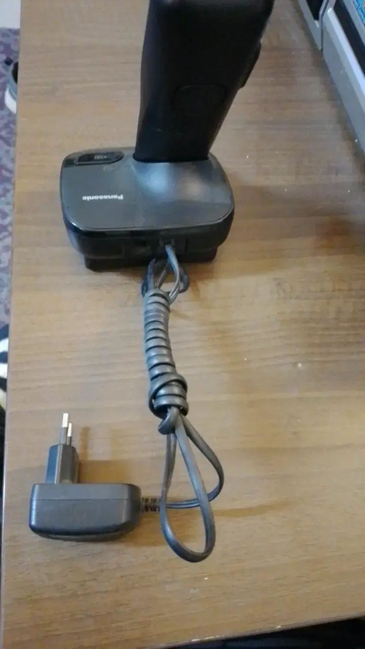 Teléfono inalámbrico Panasonic con base - 6