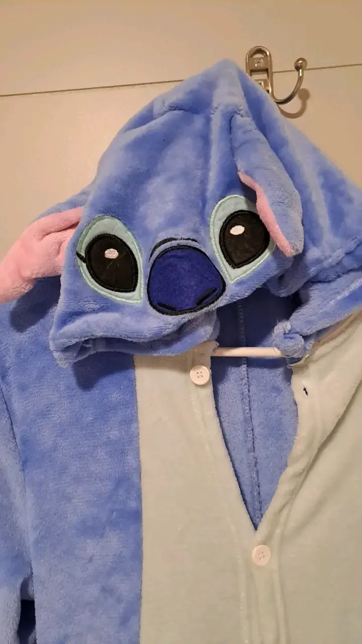 Pijama Entero Azul con Capucha de Personaje - 2