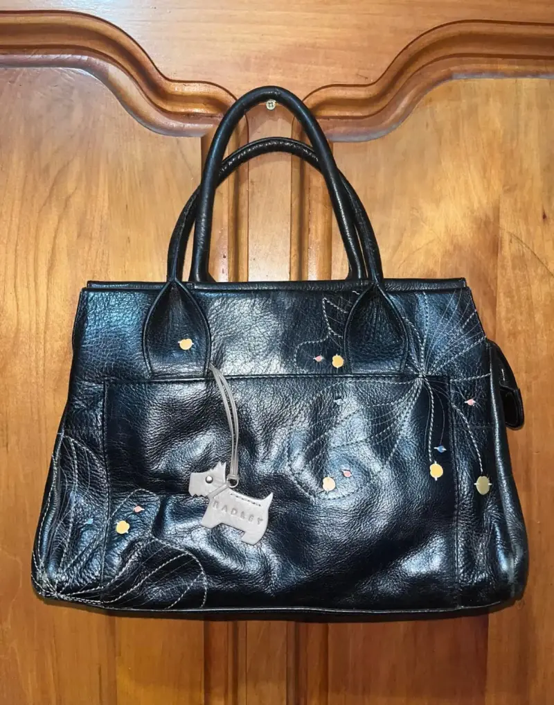 Cartera negra con diseño floral Radley - 1