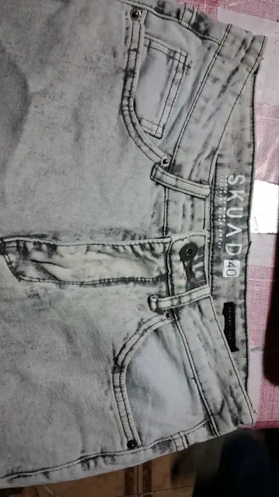 Jeans de mezclilla stretch para hombre - miniatura 2