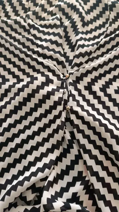 Blusa sin mangas con estampado geométrico - miniatura 3