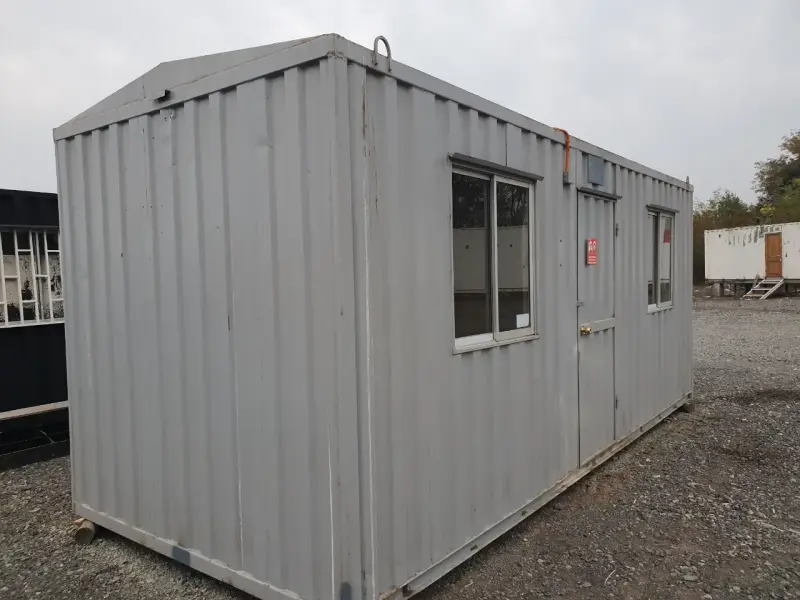 Contenedor Oficina Modular con Aire Acondicionado - 1