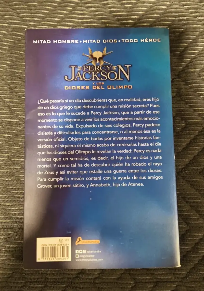 Libro Percy Jackson, El Ladrón del Rayo - 2