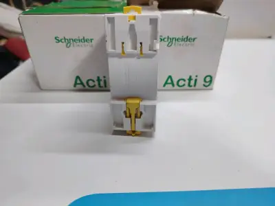 Interruptor diferencial Schneider Electric Acti 9 25A - miniatura 4