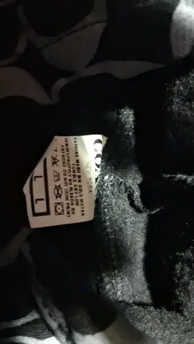 Polerón con capucha Coach estampado negro - miniatura 2