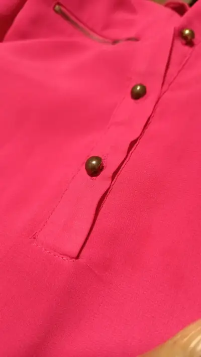 Blusa sin mangas fucsia Extralindas - miniatura 4