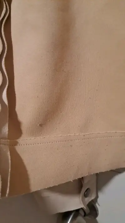 Chaqueta beige de mujer estilo biker - miniatura 4