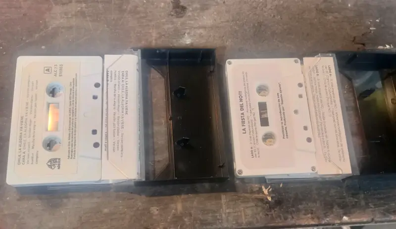 Cassettes Chile La Alegría Ya Viene y La Fiesta del NO - 3