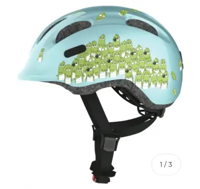 Casco infantil azul con diseño de ranas - miniatura 2
