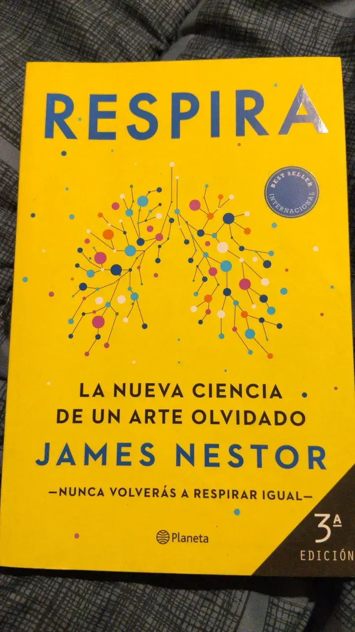 Libro 'Respira' de James Nestor, 3ª edición
