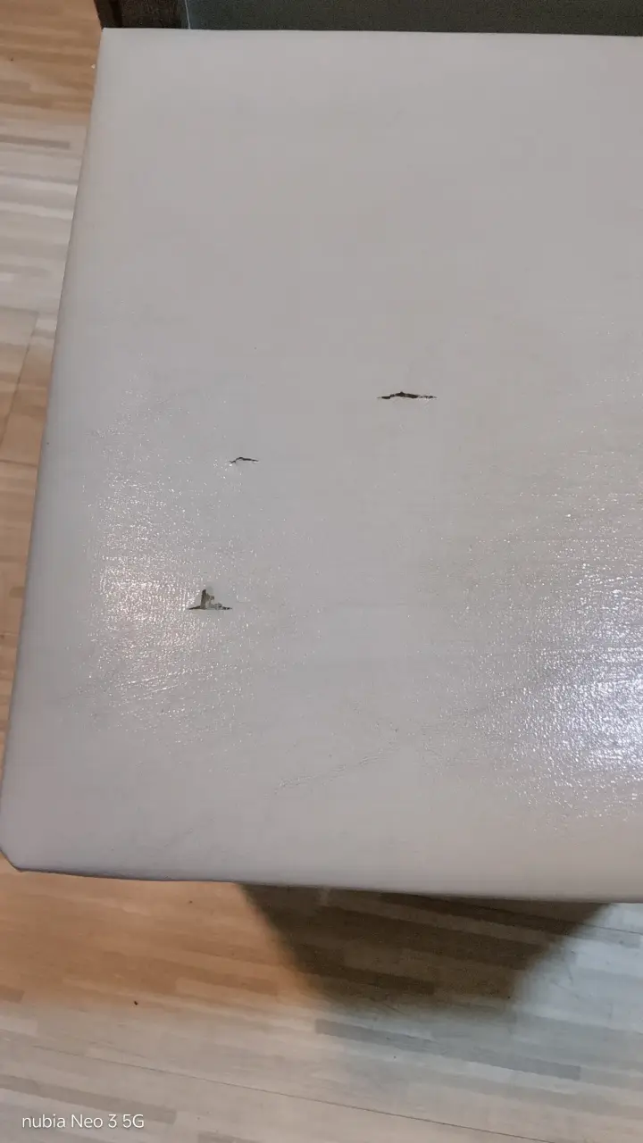 Comedor de Madera con 6 Sillas - 5