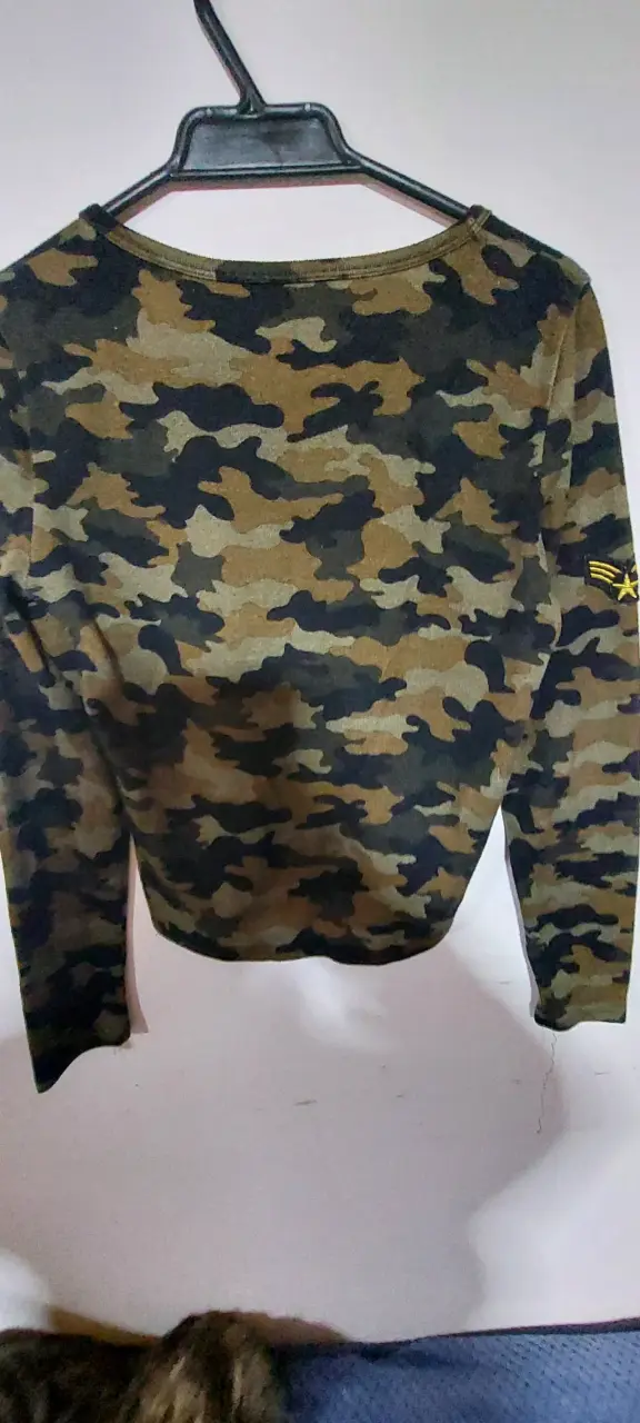 Polera camuflada U.S. Army para mujer - 3