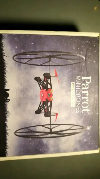 Drone Parrot Minidrones Rolling Spider con Accesorios - miniatura 1
