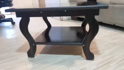 Mesa de Centro de Madera Oscura - miniatura 4