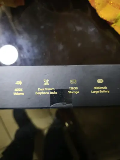 Smartphone Nubia Music con gran batería y almacenamiento - miniatura 2