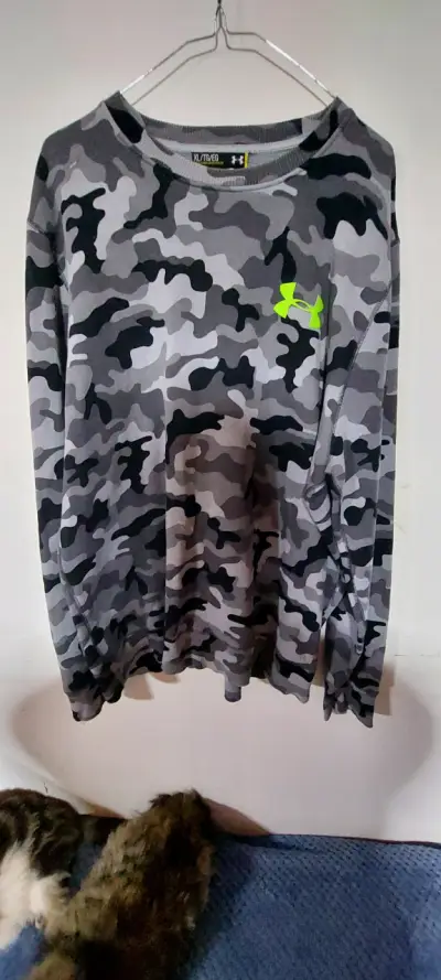 Polerón camuflado Under Armour para hombre - miniatura 1
