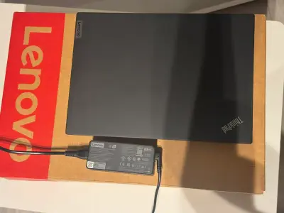 Lenovo Thinkpad X13 Gen 3 - miniatura 3