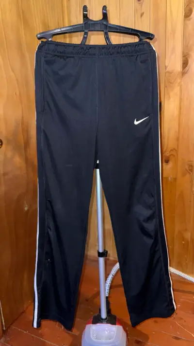 Pantalon deportivo Nike Dri-Fit negros - miniatura 1