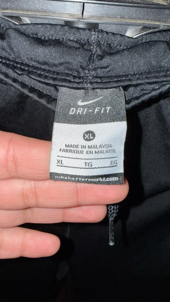 Pantalon deportivo Nike Dri-Fit negros - 2