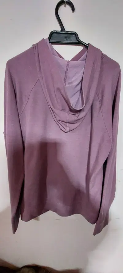 Polerón con capucha morado Under Armour - miniatura 2