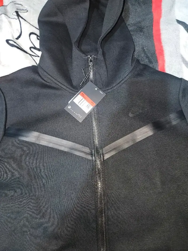 Nike tech - 2