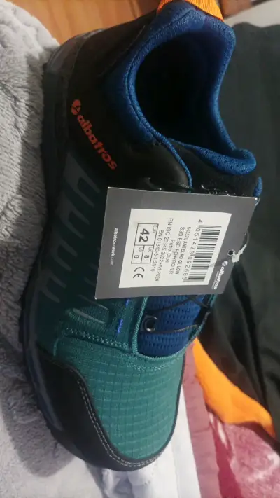 Zapatillas de seguridad Albatros talla 42 - miniatura 1