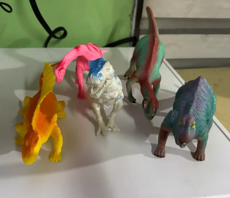 Set de Figuras de Dinosaurios de Juguete - 1