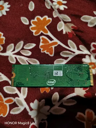 Unidad SSD Intel 512GB M.2 NVMe - miniatura 2
