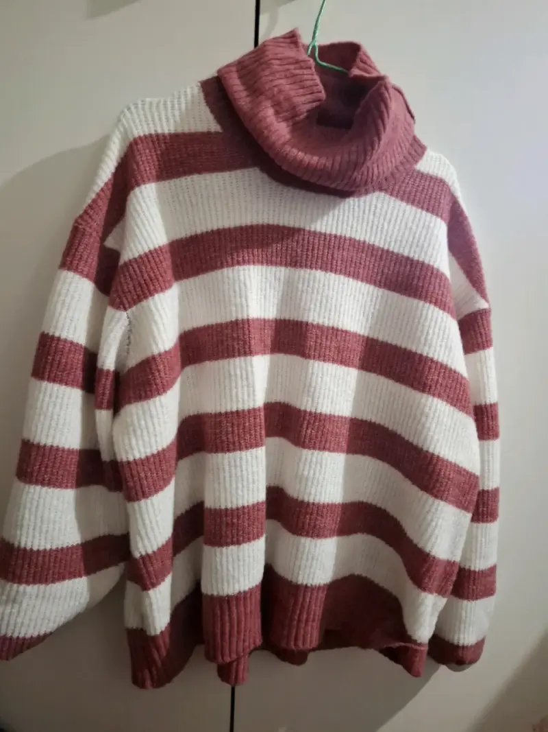 Suéteres cuello alto a rayas talla XL - 2
