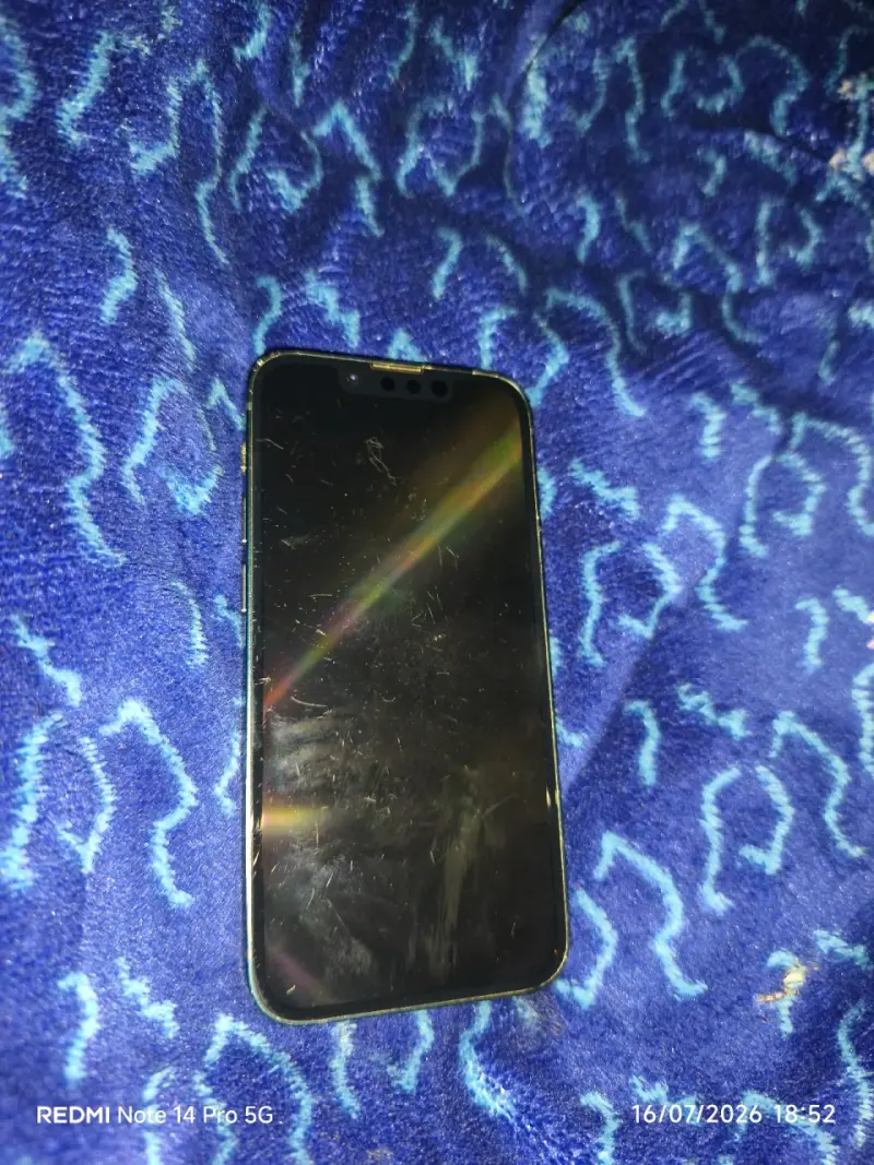 iPhone 13 Mini 256GB en buen estado - 5
