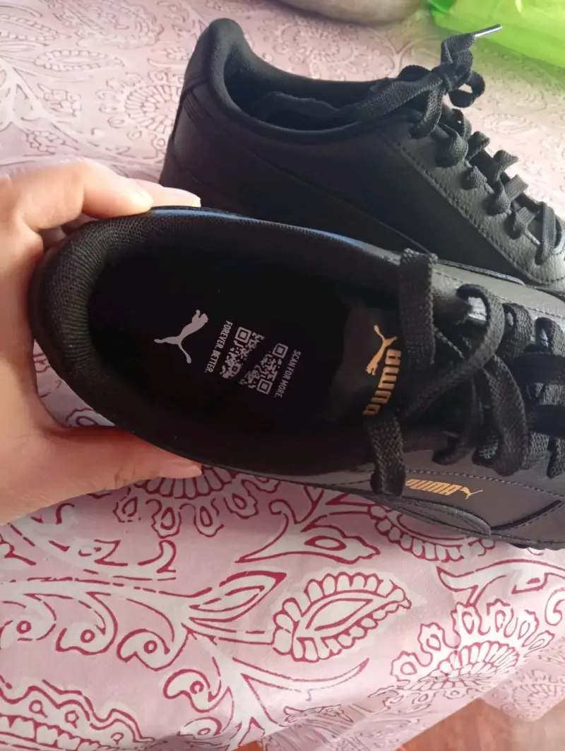 Zapatillas negras Puma para mujer - 3
