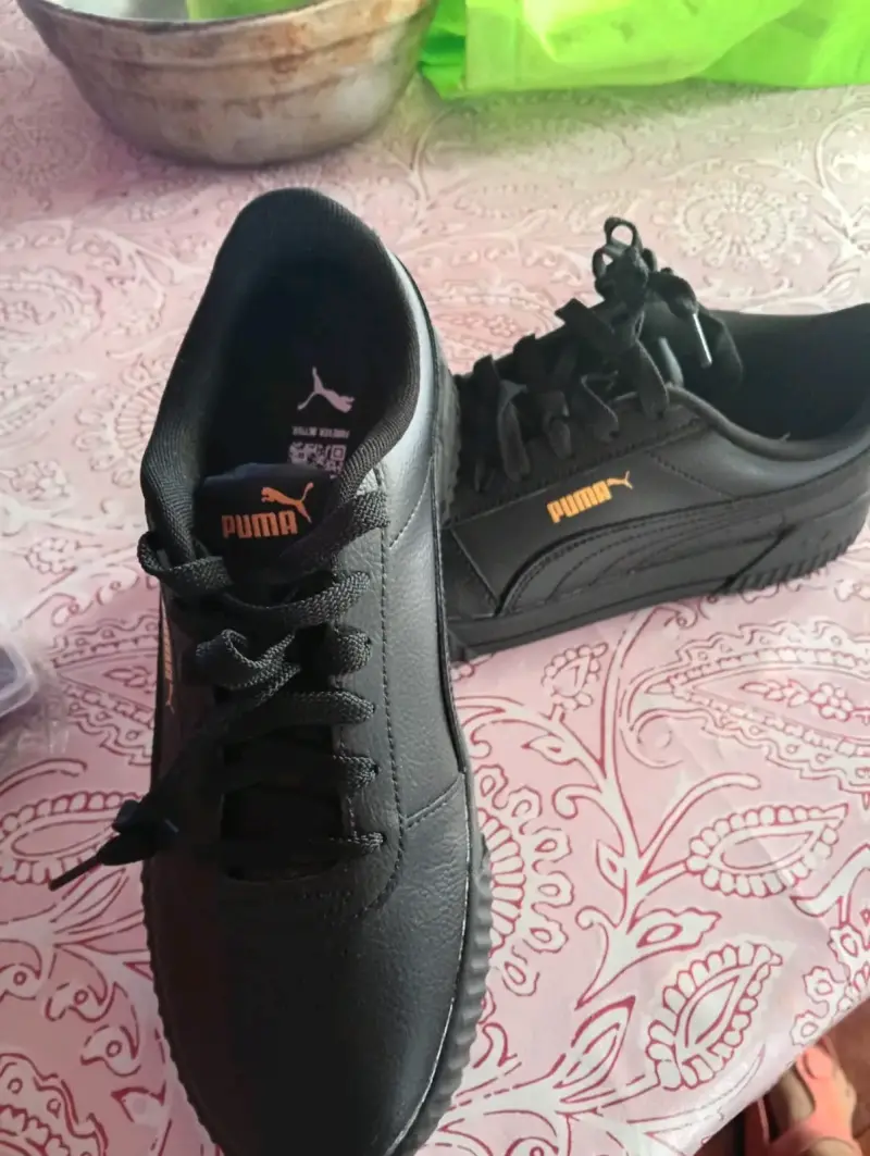 Zapatillas negras Puma para mujer - 5