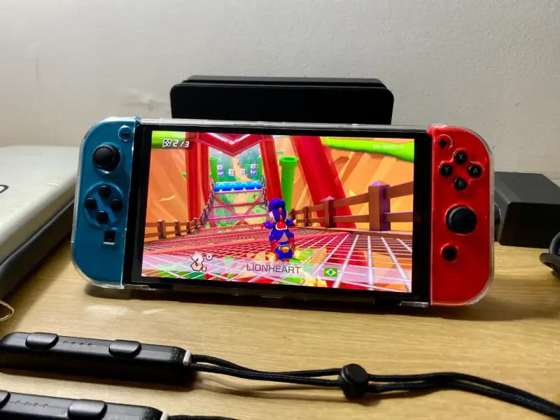 Nintendo Switch OLED magia, emuladores + online - 5