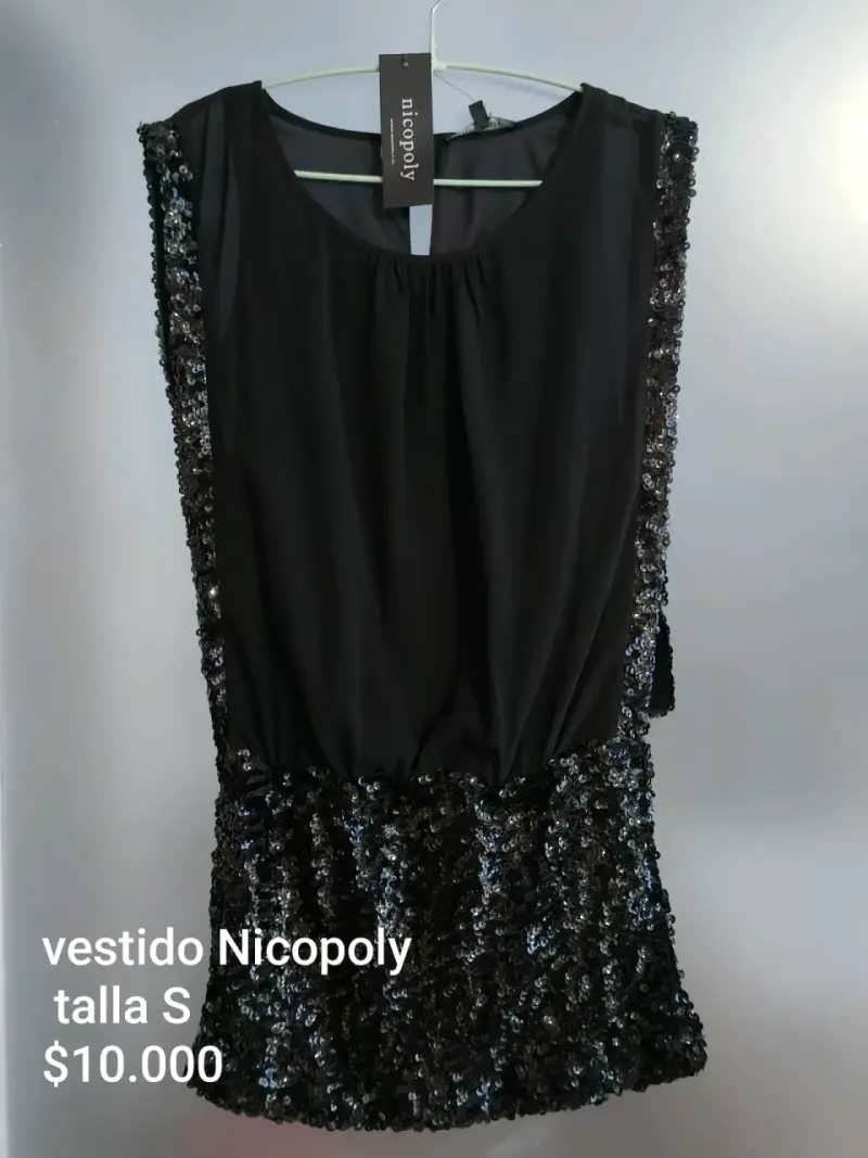 Vestido negro con lentejuelas Nicopoly talla S