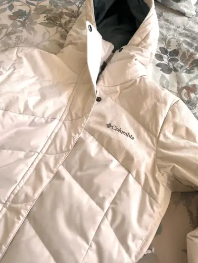 Chaqueta de invierno Columbia blanca con capucha - miniatura 1