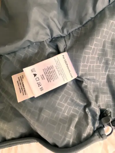 Chaqueta de invierno Columbia blanca con capucha - miniatura 4