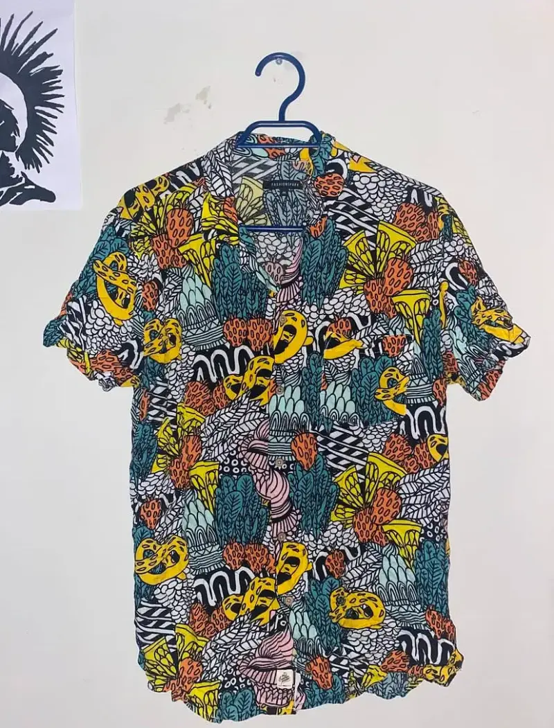 Camisa estampada colorida FashionSpark - 2
