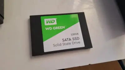 Disco Sólido WD Green 120GB SATA SSD - miniatura 1