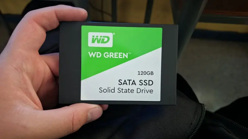 Disco Sólido WD Green 120GB SATA SSD - 2