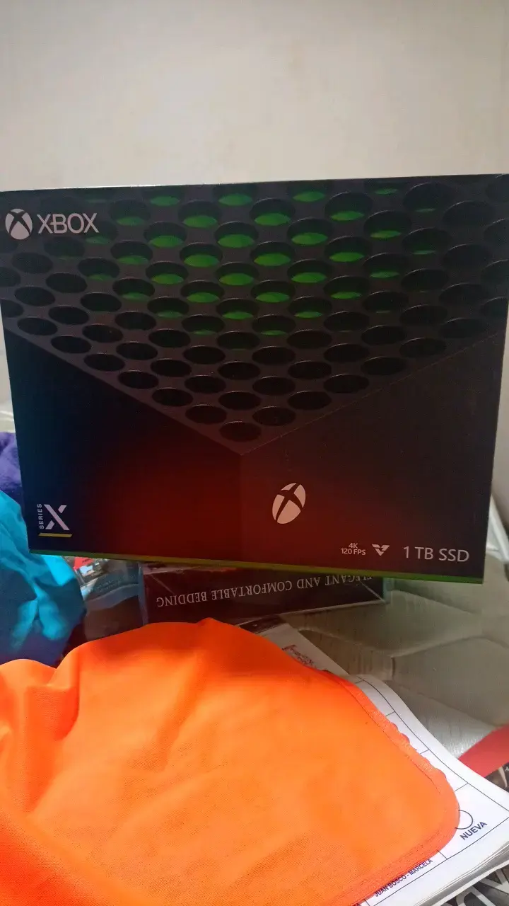 Consola Xbox Series X 1TB SSD - 2
