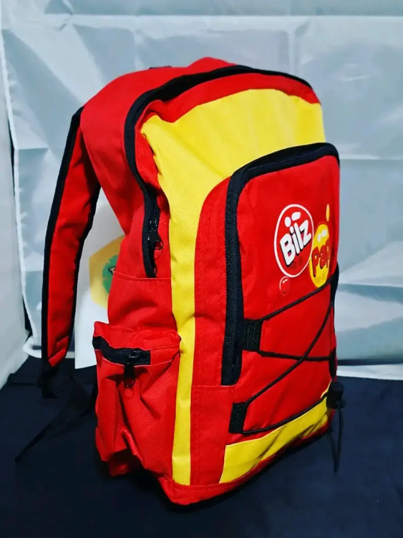 Mochila escolar Bilz y Pap roja y amarilla Nueva - 3