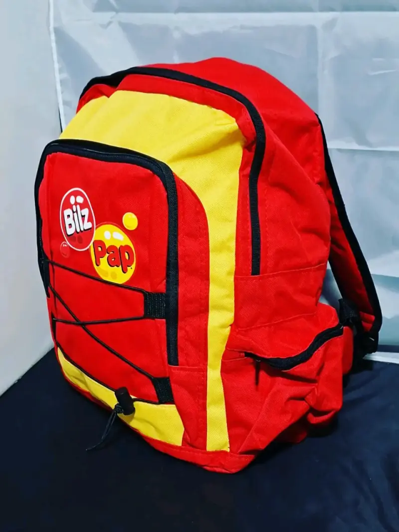 Mochila escolar Bilz y Pap roja y amarilla Nueva - 4