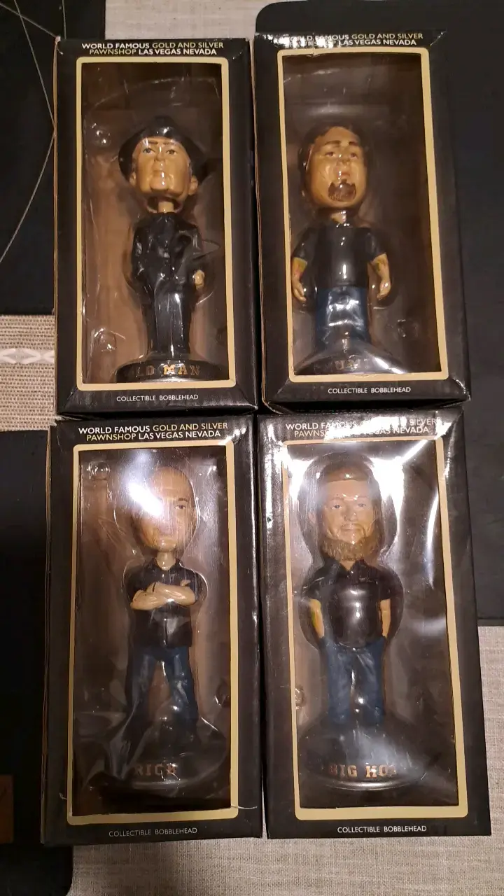 4 Figuras Bobblehead Coleccionables - 2