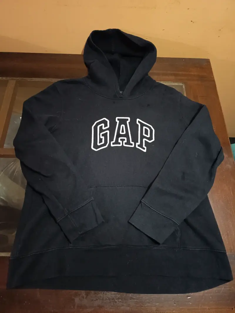 Polerón con capucha negro GAP talla XL - 1