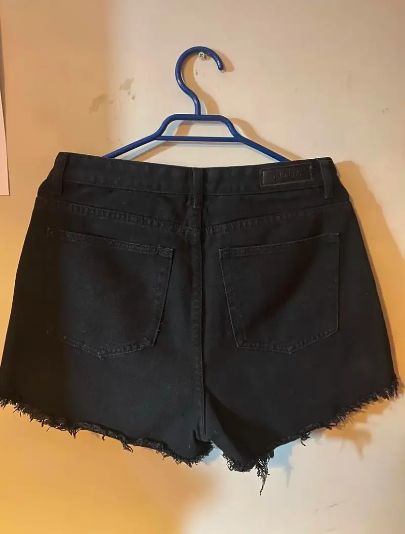Shorts de mezclilla negros Denim x Corona - 2