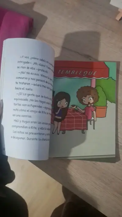 Libro 'Una Hermana Anormal' de Melina Vallejos - miniatura 2