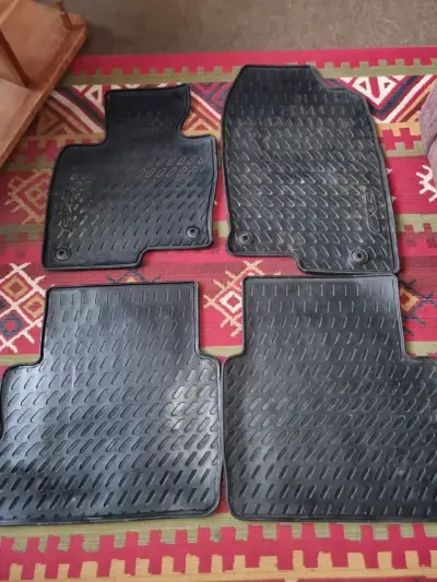 Alfombras de goma para auto CX5 - miniatura 1
